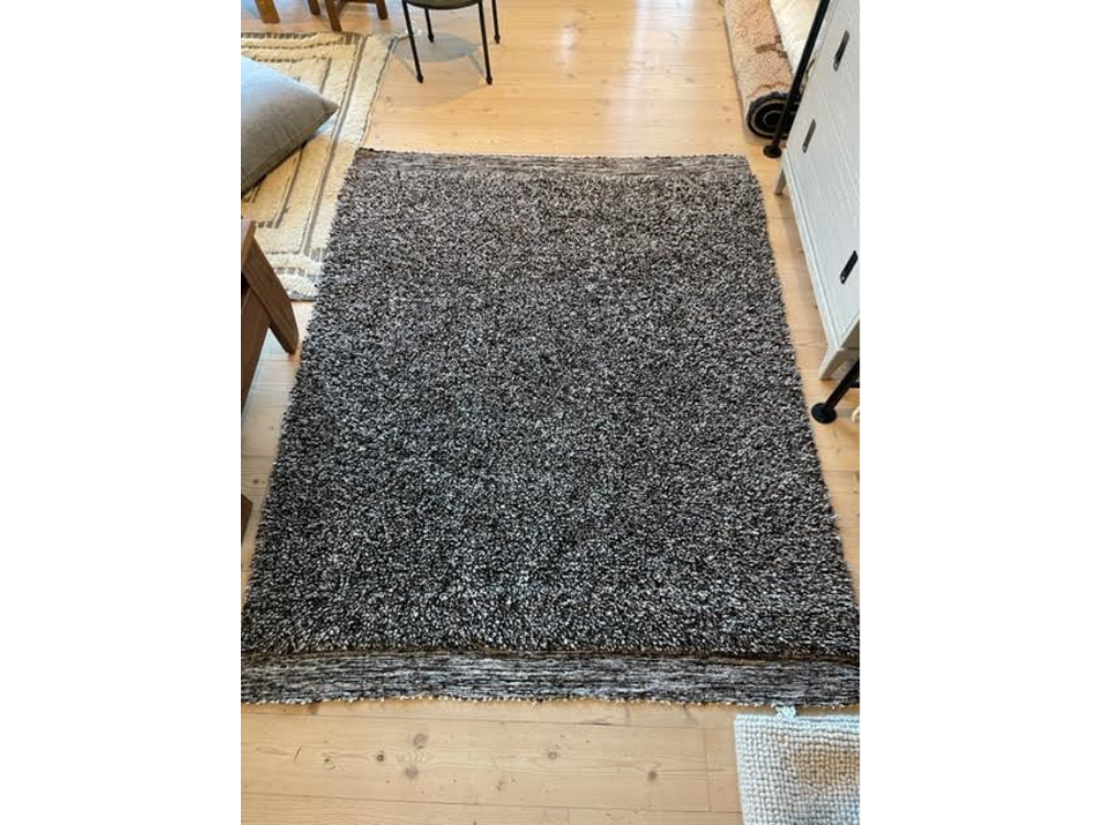 Large Shag Rug