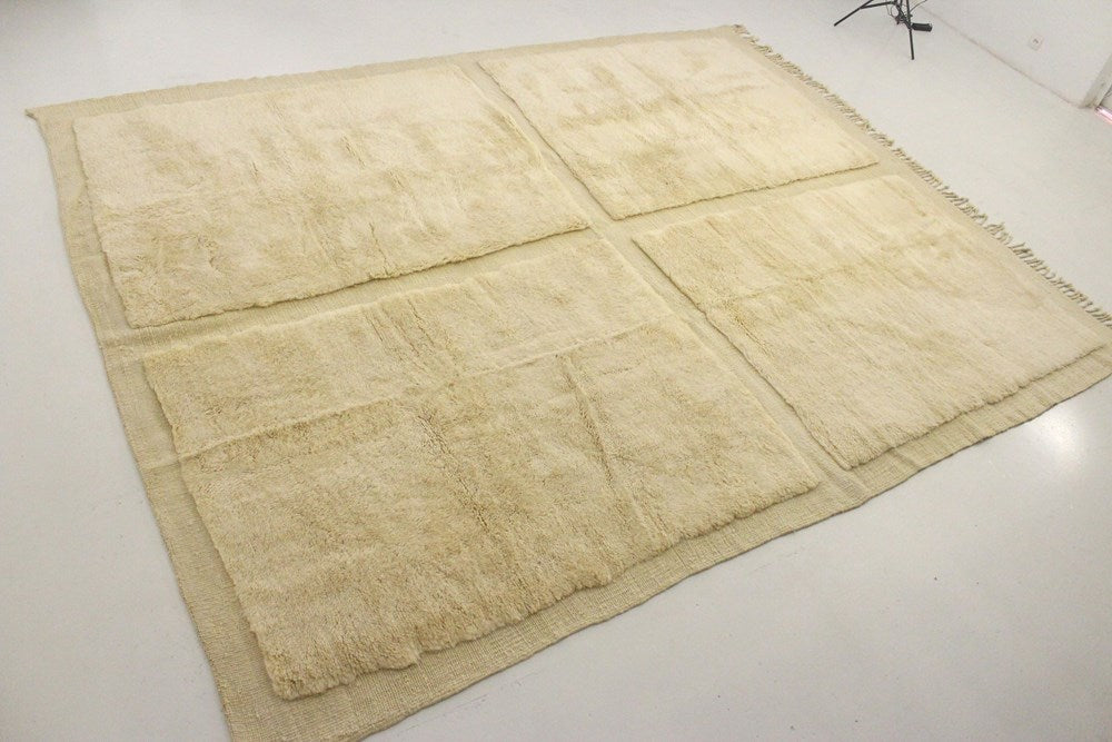 Ivory Hand Knotted Wool Rug