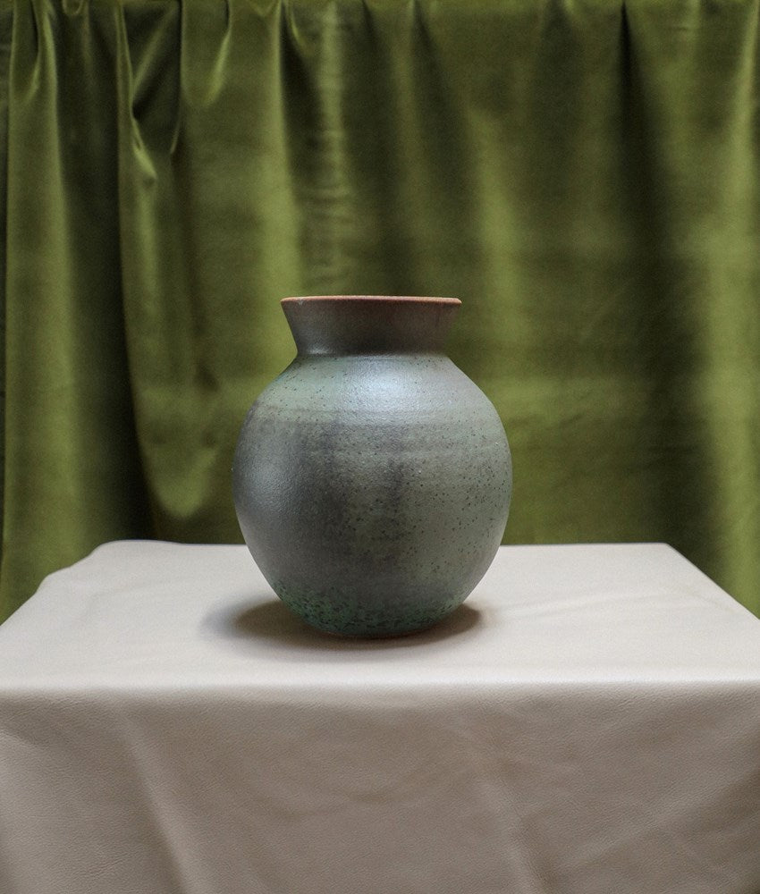 Round Series Vase