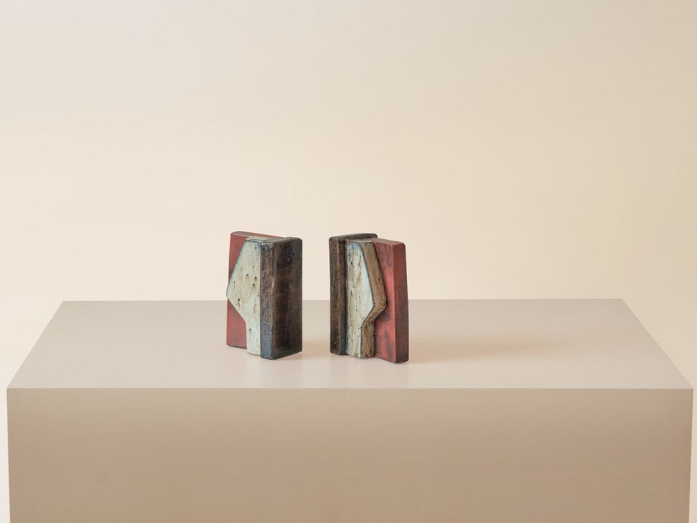 Medium Bookends - Paprika Matte / Ivory / Brown Black