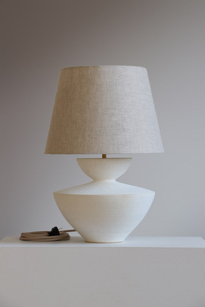 Tauria Lamp
