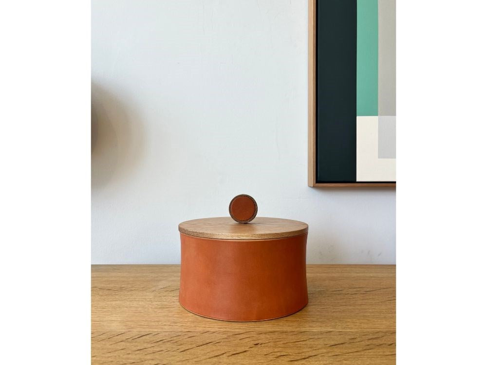 Circle Leather Container