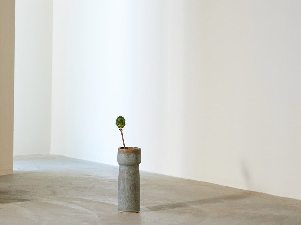 Mineral Torch Vase in Medium