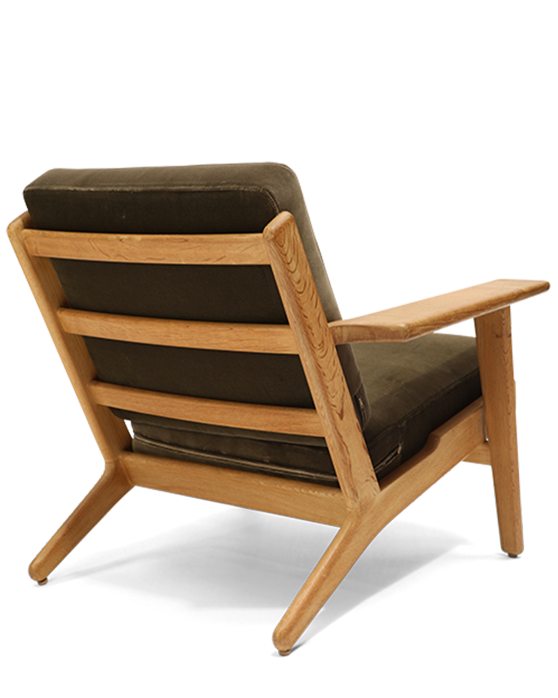 "GE290" Lounge Chair by Hans J. Wegner
