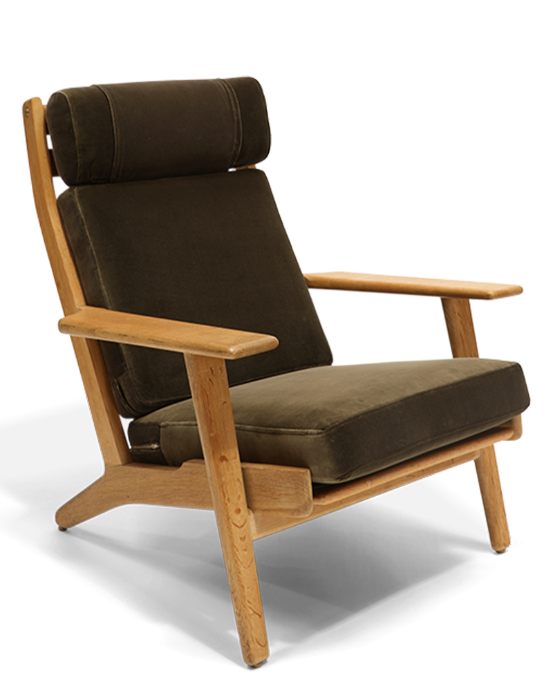 "GE290A" Lounge Chair by Hans J. Wegner