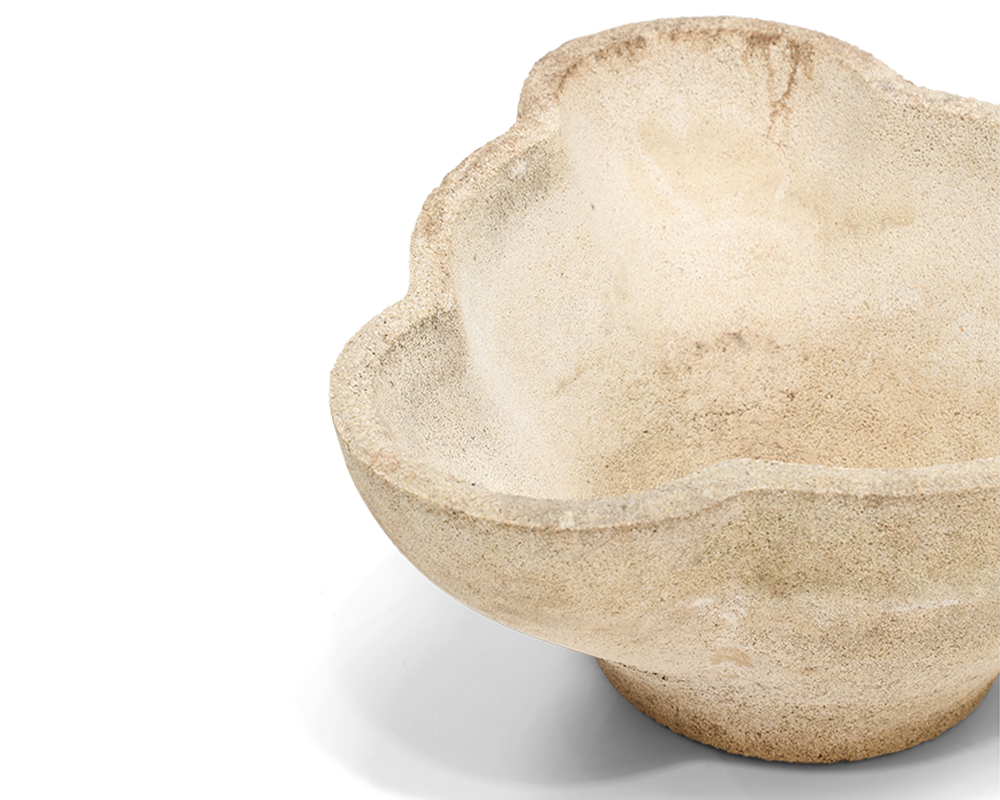 Large Scalloped Planter