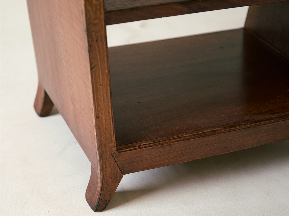 Pair of Gio Ponti Side Tables in Walnut, Italy c1950s