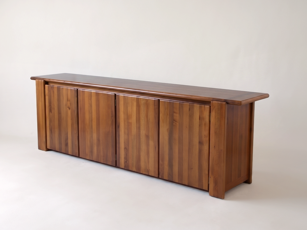 Mario Marenco for Mobil Girgi 'Sapporo' Sideboard in Walnut Italy c1970s