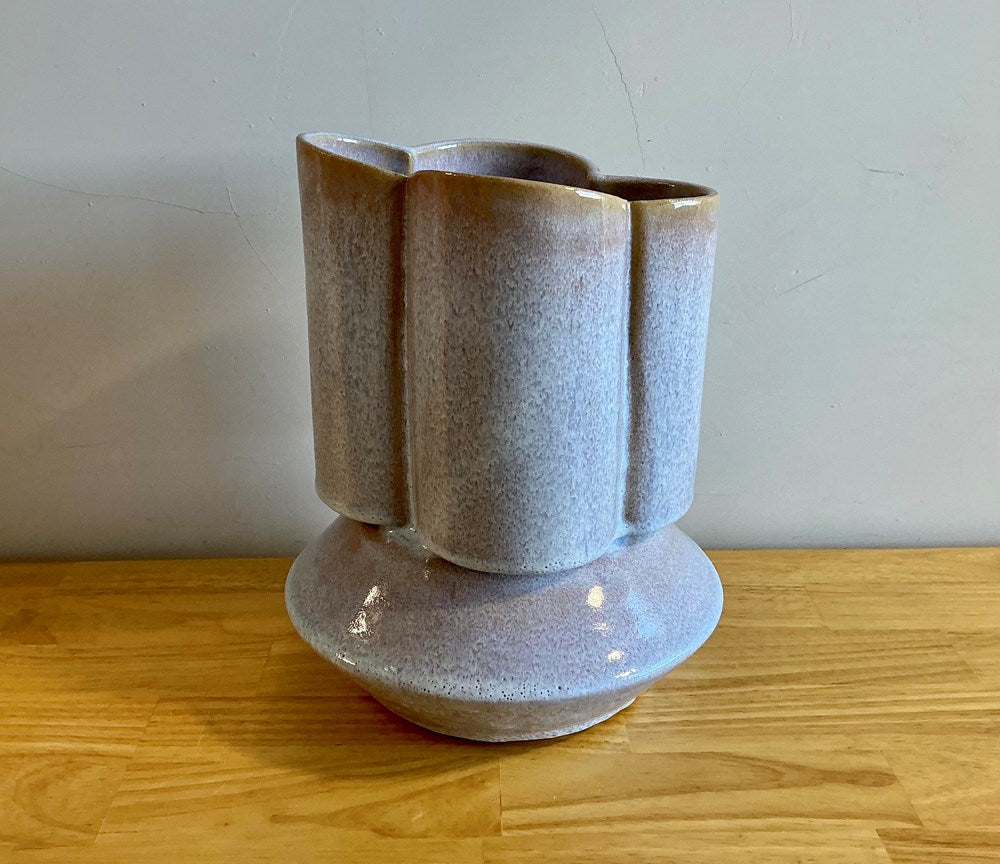 Oval + Scallop Vase