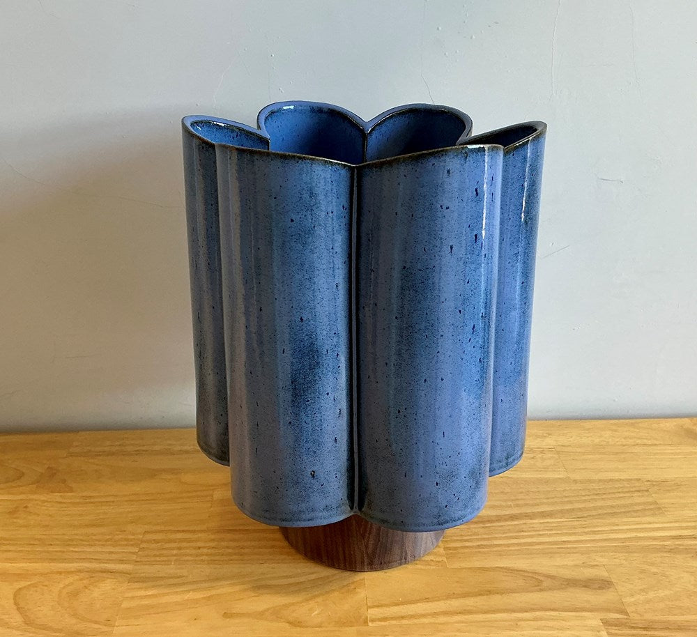 Tall Scallop Vase