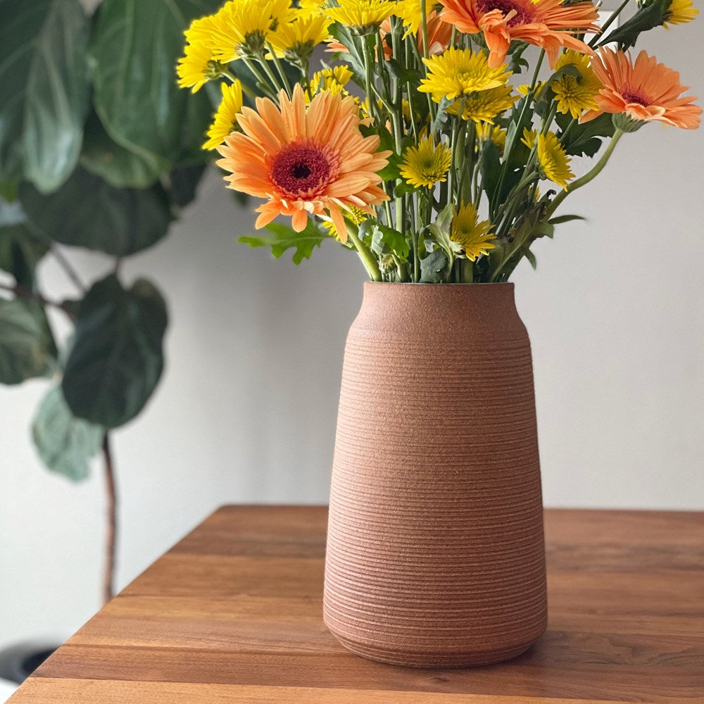 Auburn Stem Vase