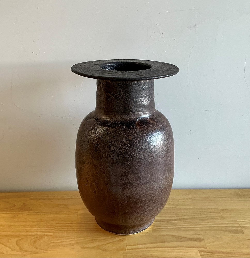 Lipped Ovoid Vase