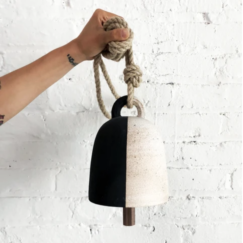 Thrown Bell Round - Black and White